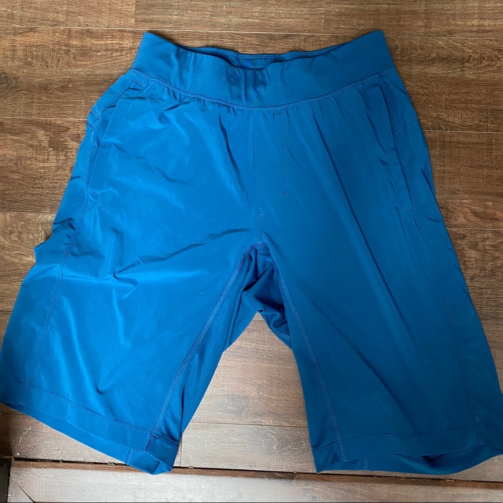 T.H.E. Short Linerless 11” in Bright Blue Like new